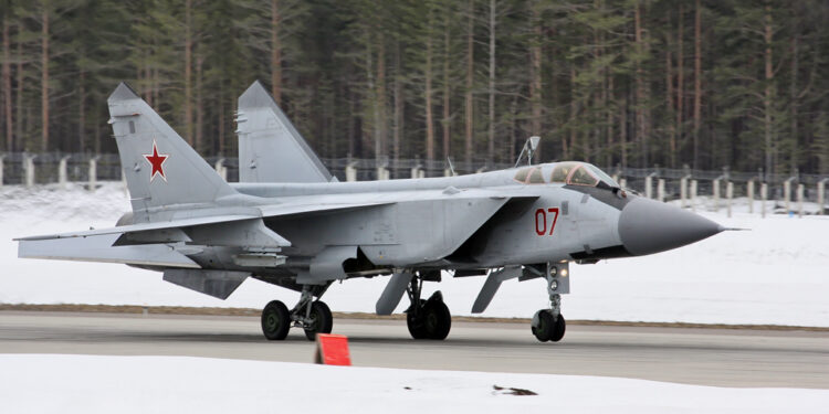 Tres cazas rusos violan el espacio aéreo de Estonia en una incursión “sin precedentes”