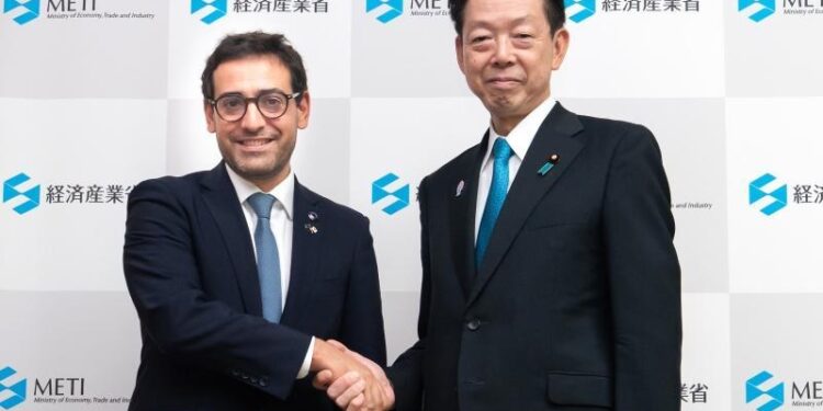 La UE y Japón reafirman su compromiso con la cooperación económica y tecnológica