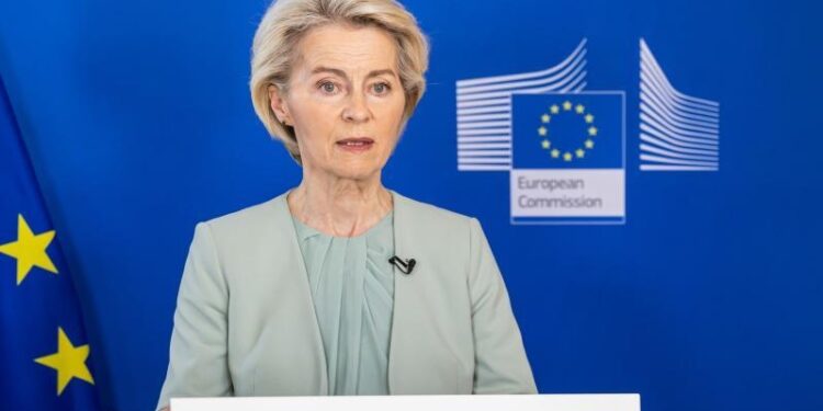 Bruselas lanza su 19º paquete de sanciones contra Rusia para limitar la financiación de su guerra