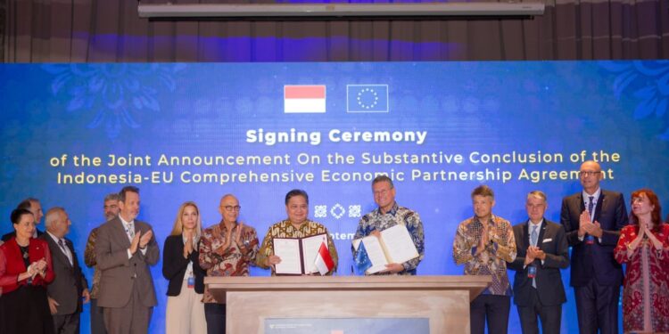 La UE e Indonesia alcanzan un acuerdo de libre comercio que elimina el 98% de los aranceles y fomenta la inversión en vehículos eléctricos