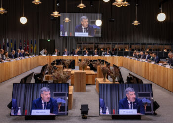 La UE busca cerrar la puerta a los combustibles fósiles rusos en la reunión de ministros de Energía en Copenhague