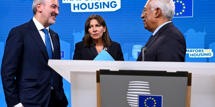 Costa se compromete a abordar la crisis de vivienda con los jefes de Estado y de Gobierno tras reunirse con los alcaldes de Barcelona, París y Roma