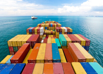 El transporte marítimo domina el comercio internacional en la UE