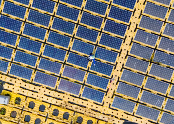 La energía solar lidera la generación eléctrica en la UE por primera vez