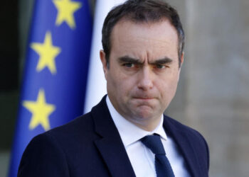 Macron nombra a Sébastien Lecornu como nuevo primer ministro francés