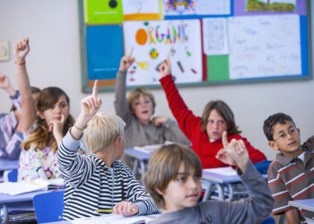 El 6,4 % de los alumnos de primaria de la UE aprenden varios idiomas