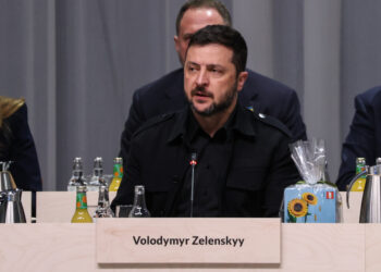 Zelenski afirma que «nadie podrá bloquear» el camino de Ucrania hacia la UE y pide aumentar la presión sobre Rusia