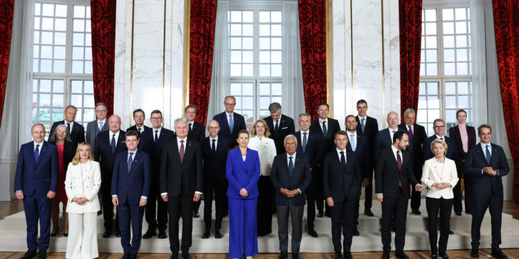 La UE advierte que los ataques híbridos de Rusia han «transformado la naturaleza de la guerra» y debate un «muro de drones» con opiniones divididas