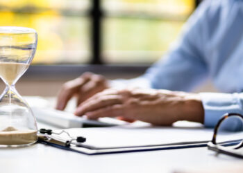 El 10,8% de los empleados trabajaron más de 45 horas por semana en el segundo trimestre de 2025