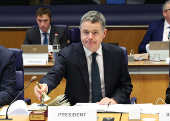 El Eurogrupo reafirma su compromiso con la estabilidad económica y fiscal de la zona euro y destaca avances en la Unión de los Mercados de Capitales