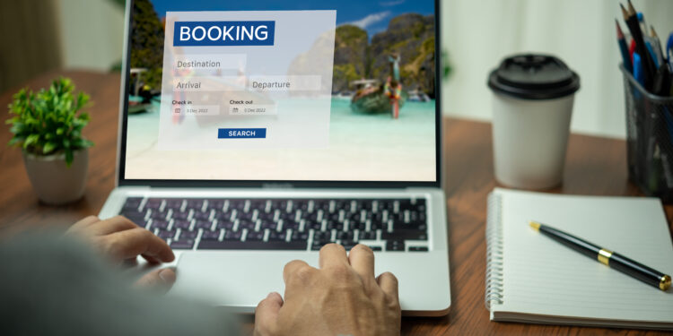Las noches de huéspedes reservadas en línea continúan con un sólido crecimiento