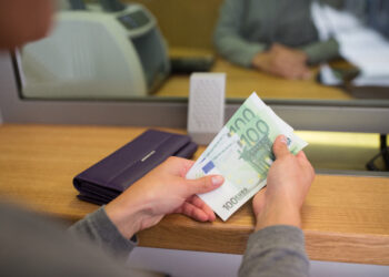 La Comisión impulsa la Unión de Ahorros e Inversiones con medidas para movilizar el capital de las aseguradoras y los bancos para el futuro de Europa