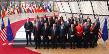 EE. UU. pide a la UE suavizar sus normas digitales para poder revisar los aranceles sobre derivados del acero