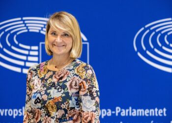 El Parlamento pide que los derechos de las personas con discapacidad deben integrarse en todas las políticas de la UE