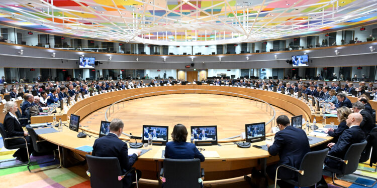 El Consejo y el Parlamento Europeo alcanzan un acuerdo sobre el presupuesto de la UE para 2026 por 192.8 mil millones de euros