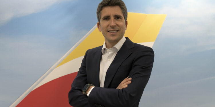Ferrán García: Iberia hace seguimiento continuo de la demanda de rutas para adaptar el tipo de avión