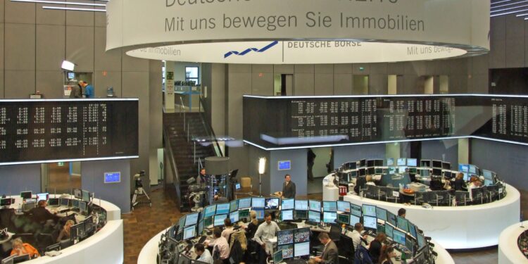 La Comisión abre una investigación antimonopolio sobre una posible colusión entre Deutsche Börse y Nasdaq en la cotización, negociación y compensación de derivados financieros