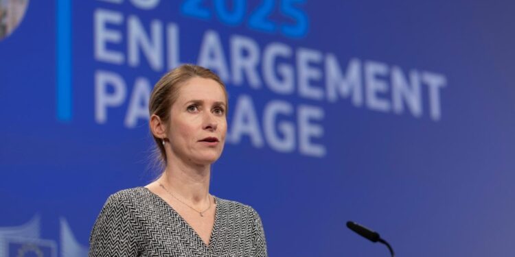 Montenegro y Albania lideran el progreso hacia la UE según el informe anual de Bruselas, mientras Georgia se aleja del proceso de adhesión