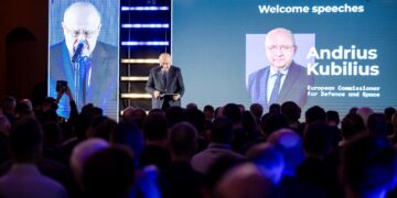 El comisario de Defensa advierte sobre el riesgo de que Rusia viole el artículo 5 de la OTAN atacando a un país miembro en los próximos años