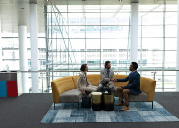 El Parlamento Europeo aprueba el proyecto de ley para crear registros de organizaciones financiadas por países fuera de la UE para hacer lobby