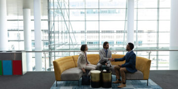 El Parlamento Europeo aprueba el proyecto de ley para crear registros de organizaciones financiadas por países fuera de la UE para hacer lobby