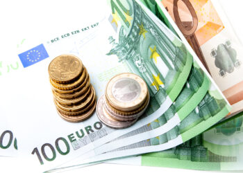 La UE prohibirá los pagos en metálicos superior a 10.000 euros en 2027