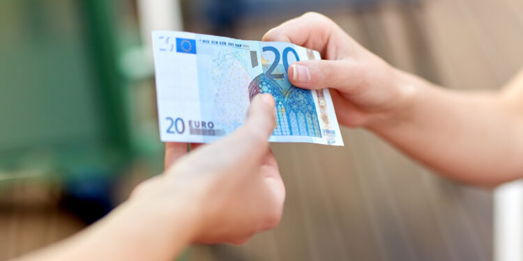 La inflación anual se sitúa en el 2,1 % en la zona euro