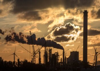 La Comisión adapta las normas de reserva de mercado para apoyar un inicio más fluido del nuevo mercado del carbono para edificios y vehículos