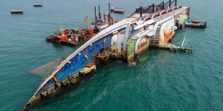 13 muertes en todo el mundo relacionadas con buques de la UE en 2024