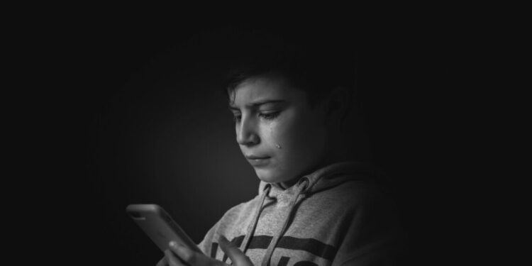 El Consejo de la UE adopta su posición sobre la legislación que introduce categorías de riesgo en los servicios en línea para combatir el abuso sexual infantil