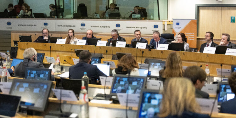 El Comité de las Regiones presenta mejoras al proyecto de presupuestos de la UE