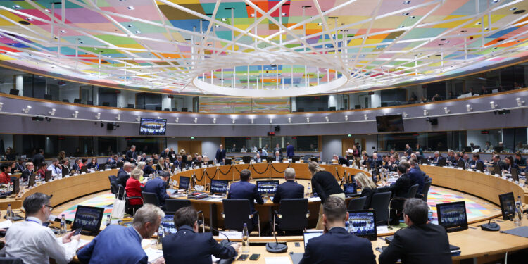 Los ministros de Asuntos de Interior acuerdan medidas para agilizar los procedimientos de asilo y devolución y fortalecer la lucha contra el crimen organizado