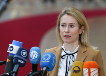 Kallas afirma que si los ucranianos estuvieran con los europeos en las negociaciones de paz con EE.UU., «serían mucho más fuertes»