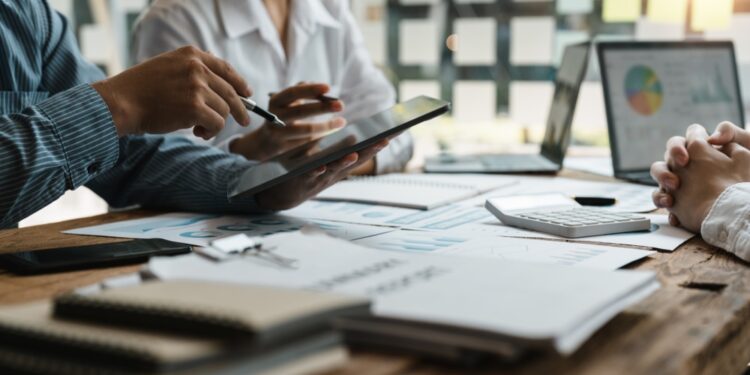 La participación en los beneficios de las empresas de la UE se reduce al 40 % en 2024