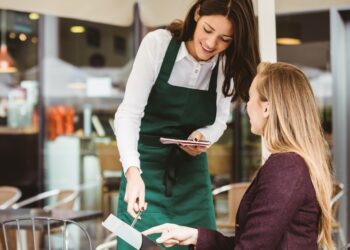 Los servicios de la UE siguen creciendo desde la pandemia