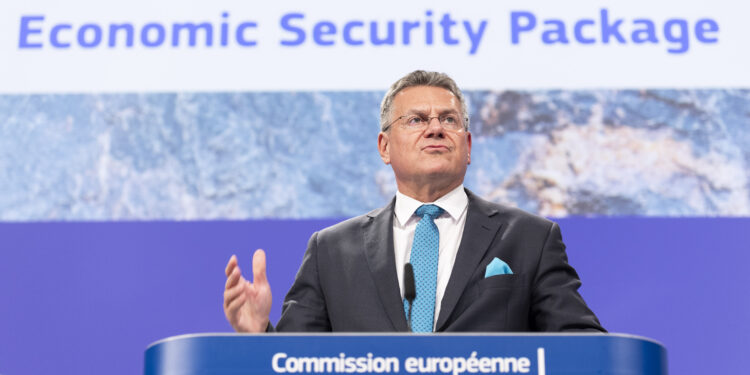 La Comisión Europea refuerza su enfoque estratégico para proteger la seguridad económica frente a amenazas externas