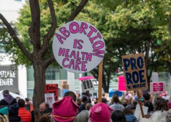 El Parlamento vota a favor de un mecanismo europeo de apoyo al acceso al aborto