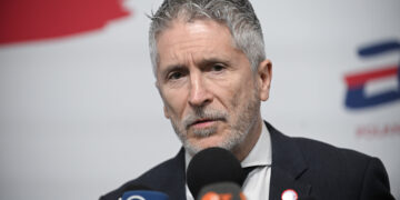 El Parlamento Europeo cita a Fernando Grande-Marlaska por su presunta implicación en la obstrucción de la investigación del asesinato de dos guardias civiles en Barbate