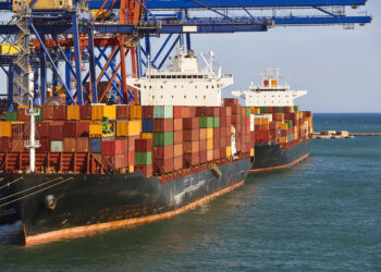 Superávit del comercio internacional de bienes de la zona del euro: 18.400 millones de euros