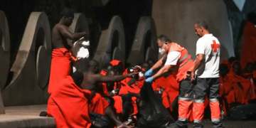 La UE destina 38 millones de euros a la atención de personas migrantes en Canarias