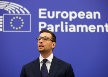 El eurodiputado francés Laurent Castillo abandona el PPE y para sumarse a Patriotas por Europa»