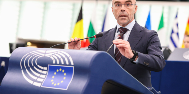 VOX impulsa una nueva moción de censura contra Ursula von der Leyen y lleva el acuerdo UE-Mercosur al Tribunal de Justicia de la UE