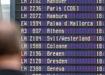 Las aerolíneas deben devolver la comisión de intermediación en reembolsos por cancelación, según el TJUE