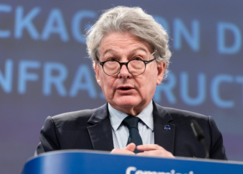 El Parlamento Europeo denuncia la prohibición de visado de Estados Unidos a Thierry Breton como un «ataque a la soberanía regulatoria» de la UE