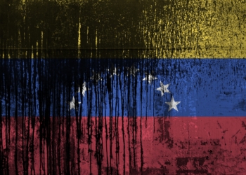 VENEZUELA: LA IRRELEVANCIA DE UNA EUROPA QUE COMENTA Y NO DECIDE