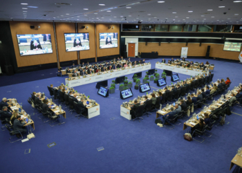 Los ministros de Competitividad de la UE discuten el futuro del mercado interior, la defensa industrial y la protección del consumidor