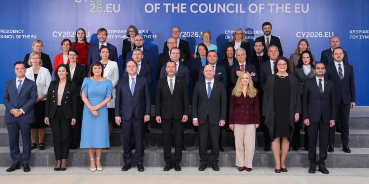 Los ministros de Salud de la UE enfatizan la necesidad de una cooperación más estrecha en gobernanza y armonización técnica