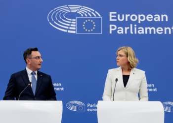 Bruselas presenta un plan de acción para erradicar el ciberacoso entre menores en la UE