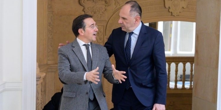 España y Grecia coinciden en la necesidad de un mecanismo de disuasión conjunto en la UE