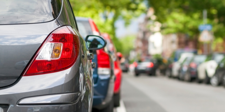 En 2024, la UE registra 45 veces más matriculaciones de vehículos eléctricos nuevos alimentados exclusivamente por batería que en 2014